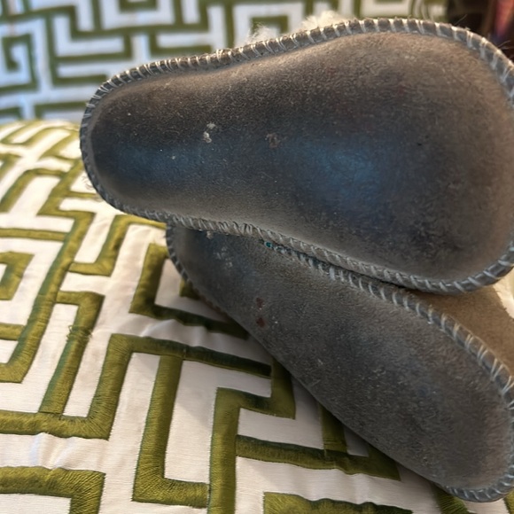 Ugg snow booties  for baby 6-12 Months - Picture 6 of 7